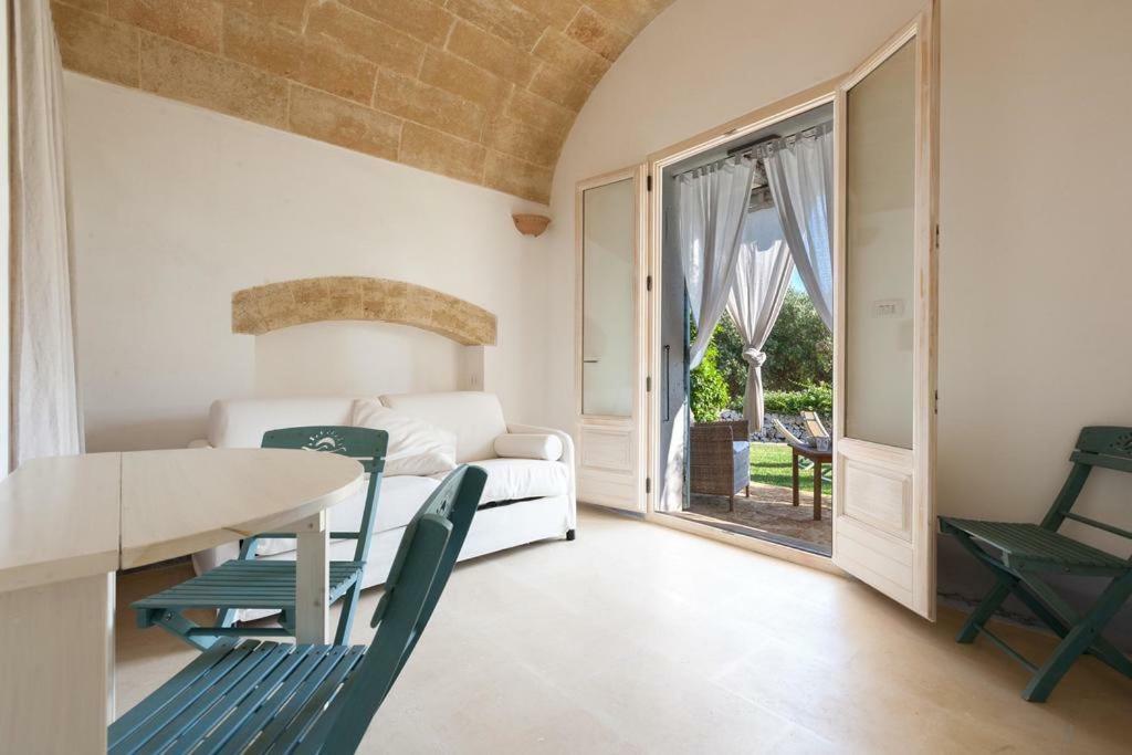 Casa Vacanze La Corte Aparthotel Torre Vado Buitenkant foto
